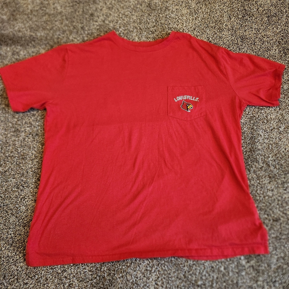 Women's University Of Louisville Cardinals Pocket Graphic T-Shirt Size XL Red